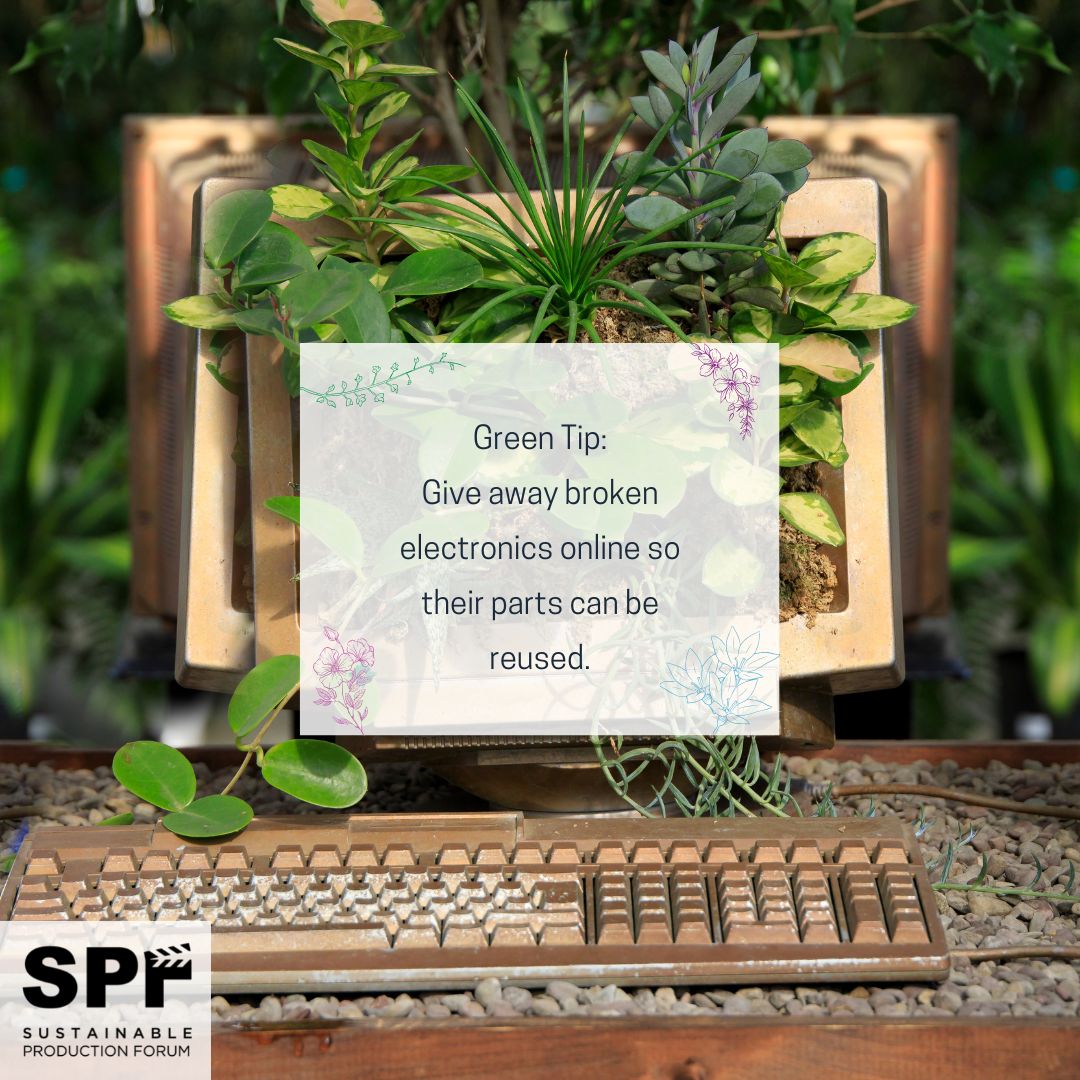 SPF_global's tweet photo. Tech nerds to the rescue! 

#SPF #SPF22 #sustainability #solarpower #renewableenergy #nature #getouside #changingtheclimateofentertainment #sustainablefilmmaking #climatechange #womeninfilm #sustainableproduction #zerowaste #zeroemissions #recycling #climateaction #composting https://t.co/XEsmPIndKN