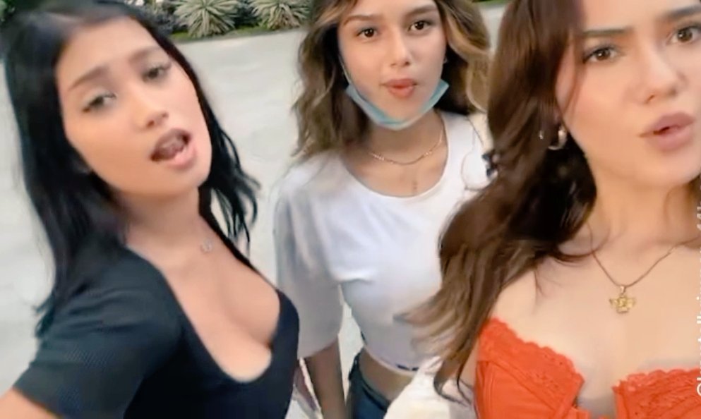 varbiecute's tweet photo. Gaganda😘♥️♥️♥️
Bebestef...simple but ang sexy🥰😍🥰😍🥰😍
Lovelovelove...

#StefDraper https://t.co/loCDFTU7gm