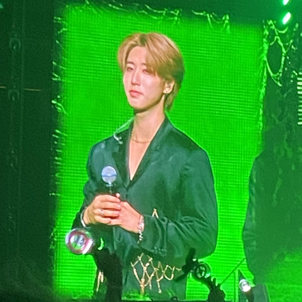 han pics tweet media