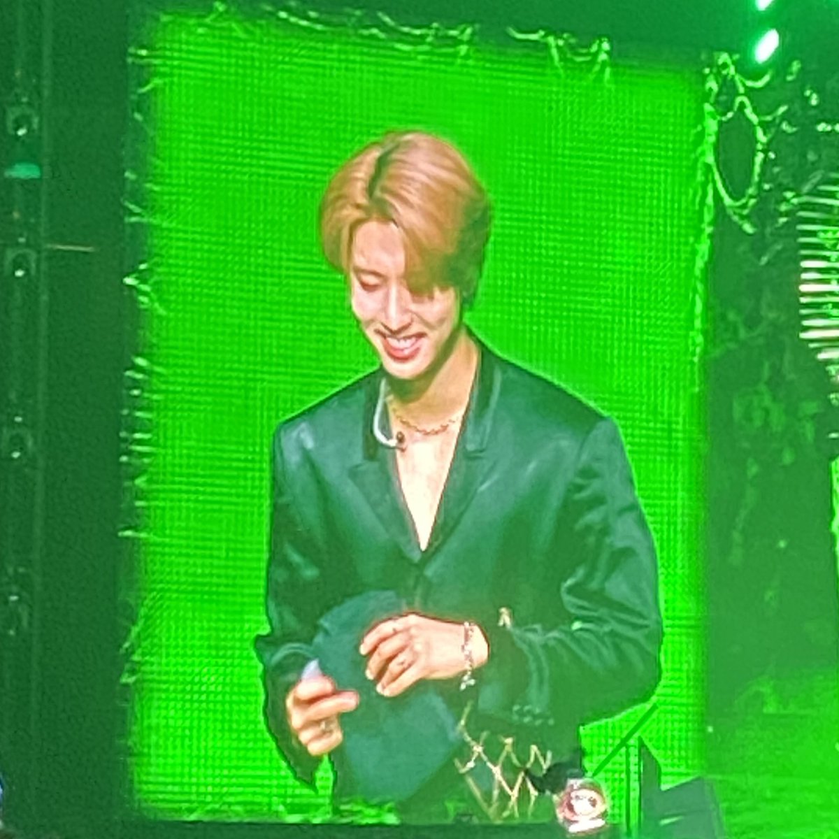 hanpics taking han pics