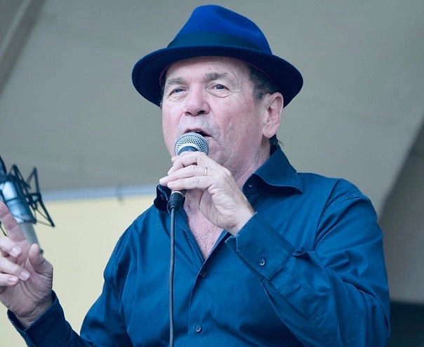 Happy birthday to Glenn Shorrock (Little River Band) 
(June 30, 1944). 