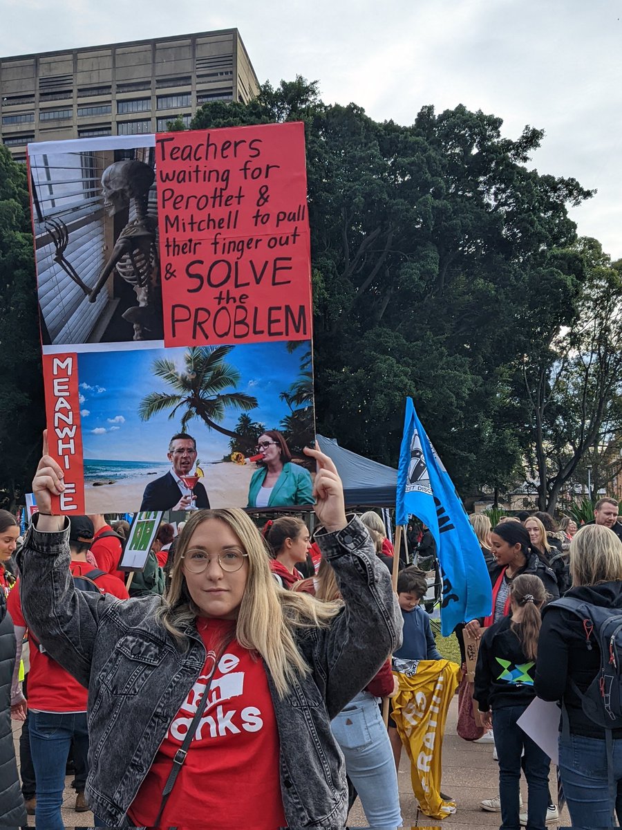 I think we will be waiting a while... Big problems like crippling workloads and teacher shortages need big solutions. Larger inboxes and a survey won't cut it. #MoreThanThanks <a href="/henryrajendra/">Henry Rajendra</a> <a href="/TeachersFed/">Teachers Federation</a> @AGavrielatos