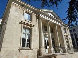 La pétition contre la rénovation du pavillon Carre de Beaudoin a recueilli de nombreuses signatures, dont celle de notre Président Gregory Chaumet, membre de la CVP, et a été envoyée au Préfet d’IDF et de Paris par le collectif de défense.