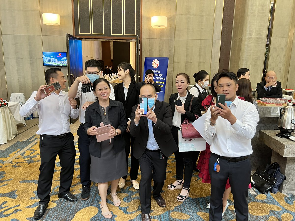 schaumburgd's tweet photo. Key interest for myself today was to understand how European/American Blockchain Companies can collaborate and support the Vietnamese #Web3 ecosystem

In return, there was massive excitement from our counterparts - the enthusiasm for #Blockchain here is huge https://t.co/frHhiB8b89