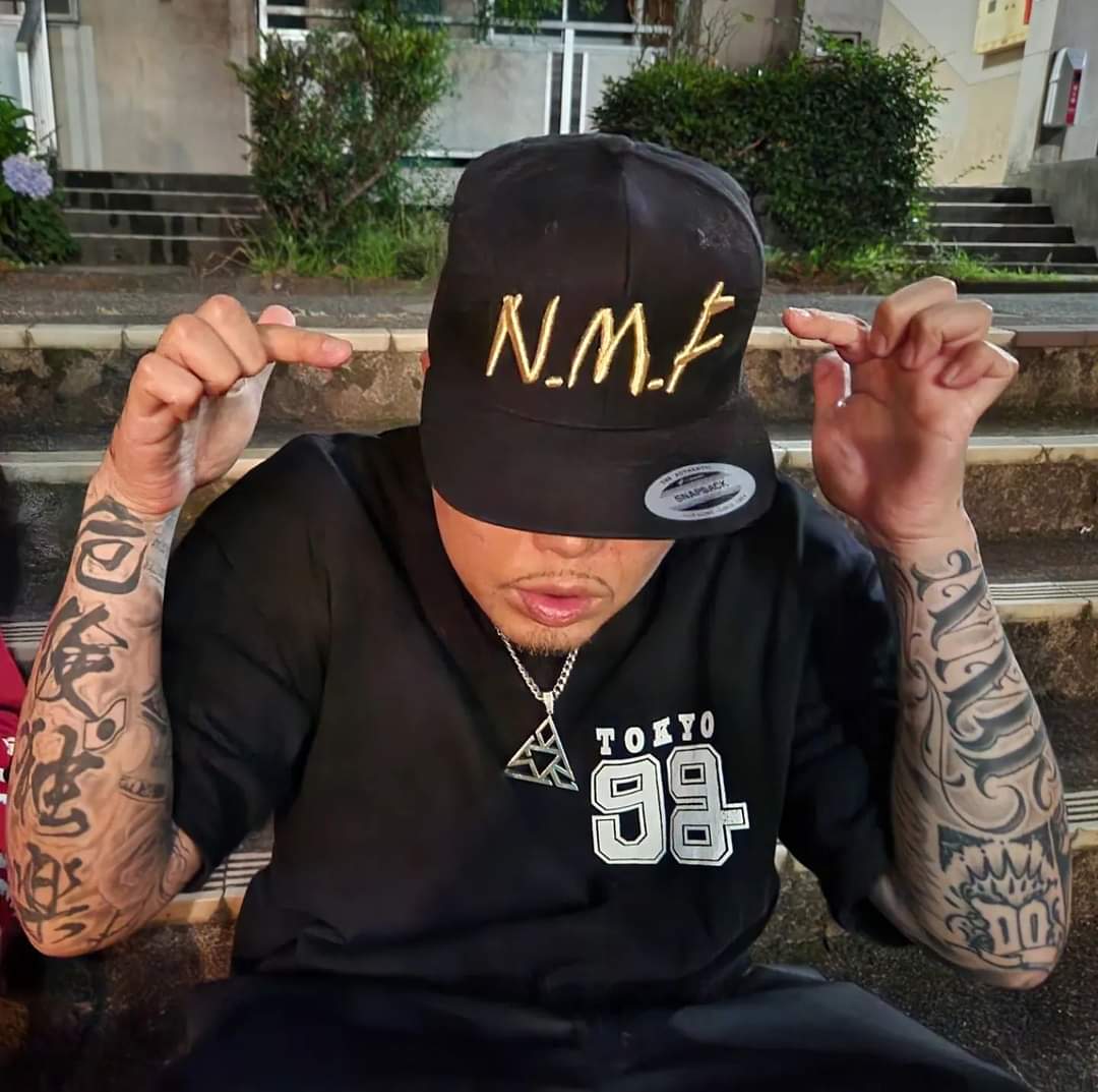 RT @DO_Doggruncafe: NMFのキャップ新作作ったってハナシ！刺繍も厚い