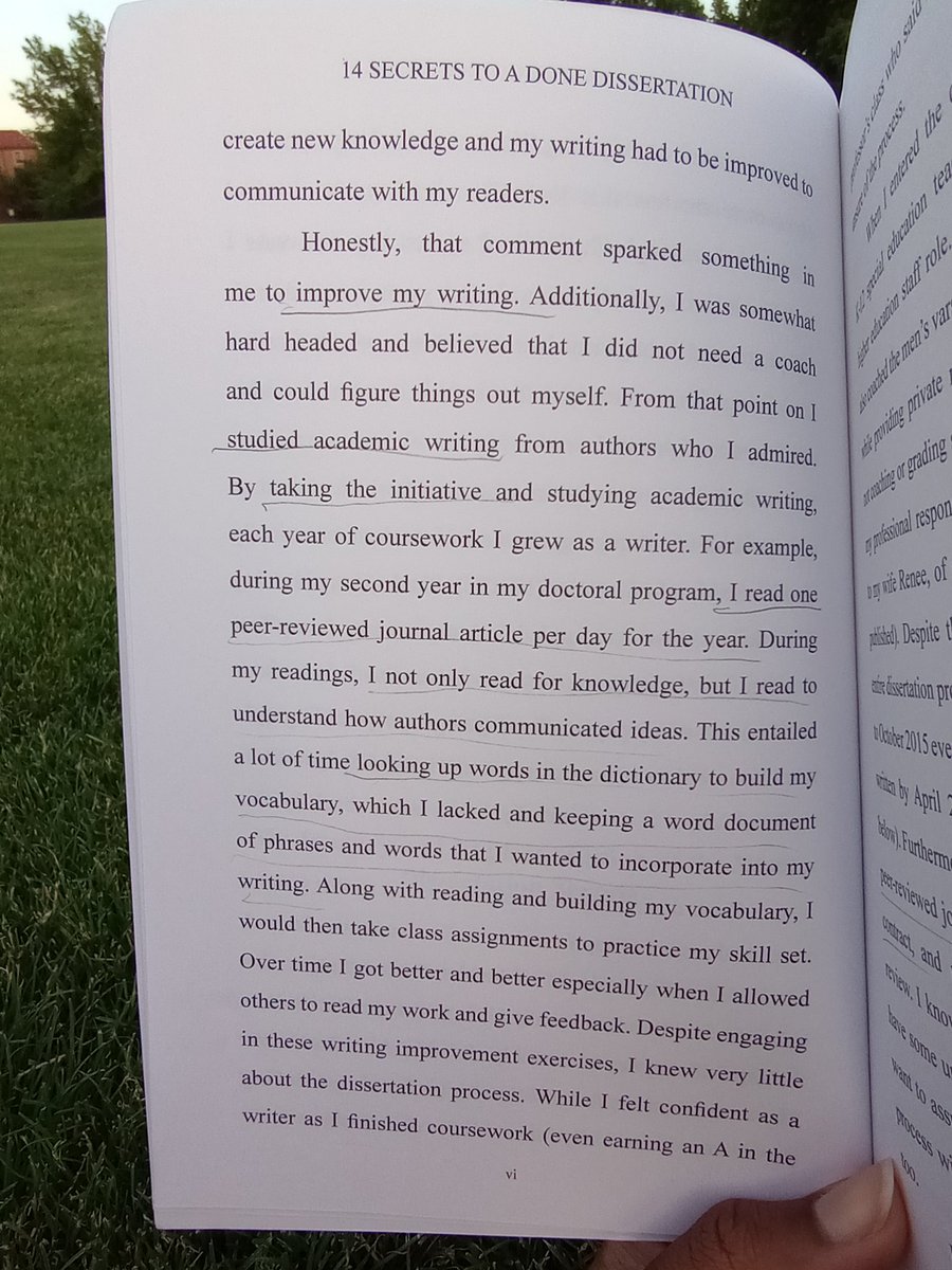 ShaniahReece's tweet photo. I've been enjoying this book by @RamonGoings in my leisure time. It is to the point, easy to read and has been so encouraging with my writing journey (even for grad school applications) 📝. 10/10 Would recommend! https://t.co/Ezy8oLoHtE