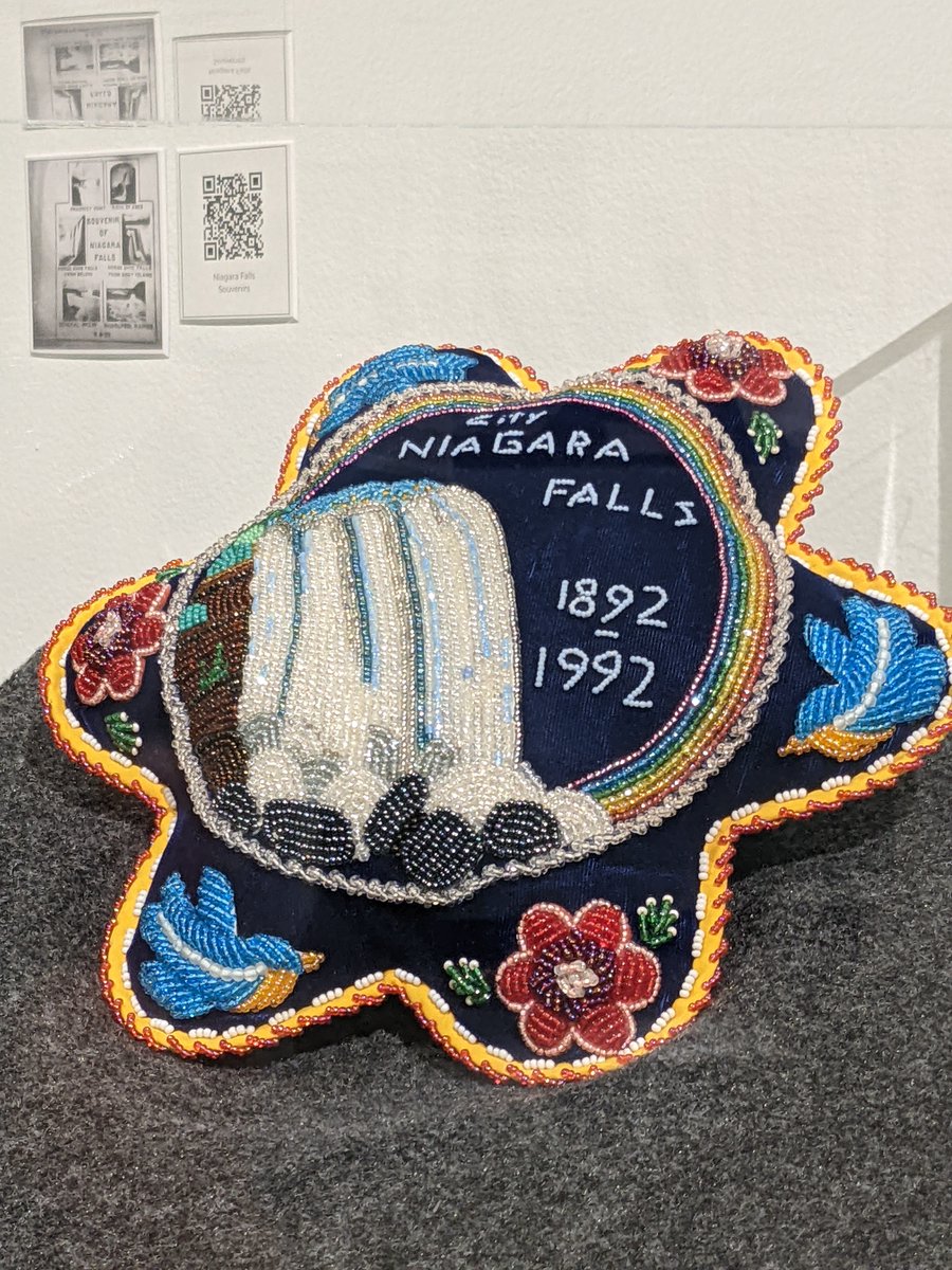 Michelle_Dolan_'s tweet photo. Amazing afternoon exploring ‘The Art of the Decision’ with fellow art enthusiasts Kate Thomas @leonelsonchan @FaizanKazani .Thanks @ABCre8 for an intriguing + provoking journey through the beautiful @CAM_of_NU #connections #visualstrategies @cpsiconference https://t.co/VPFCXqWxuq