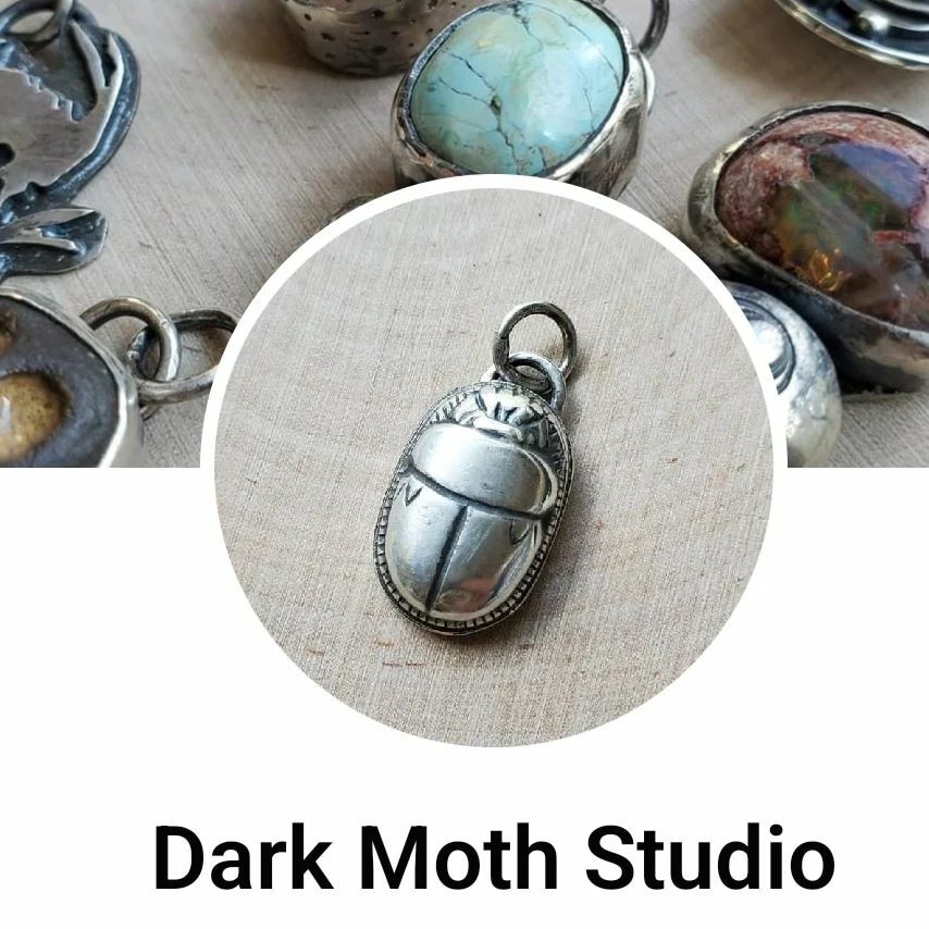 darkmothstudio's tweet photo. Hey!  Something has happened with my Facebook page, and right now I do not have access to any of the admin functions or messages there.  So for now this is the best way to see any of my new work, or get in touch with me.  Unfortunately if you were talking to me about a custo… https://t.co/ftXqqWls3V