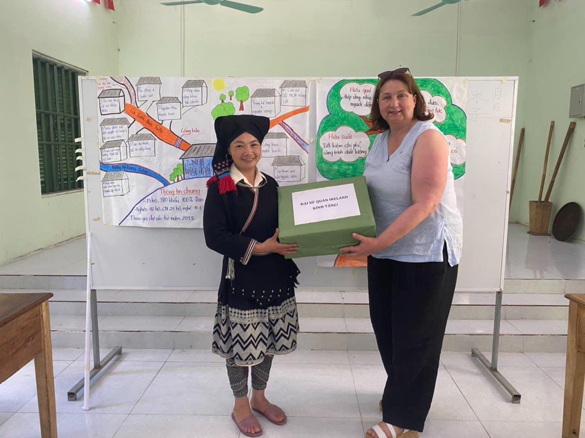 irlembvietnam's tweet photo. The Embassy was delighted to welcome Minister @AnneRabbitte to 🇻🇳 last week. Minister had a short but busy visit, travelling to Hoa Binh to see Ireland’s support to ethnic minorities, visiting #VNU and the National Children’s Hospital in Hanoi, and meeting some of 🇮🇪’s diaspora. https://t.co/OQmSeJ6X0Z