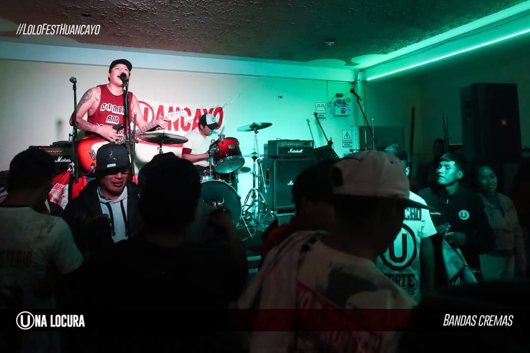 AdictosCrema9's tweet photo. Agradecemos a Una Locura por las tremendas fotos en el evento "Lolo Fest 3 - Huancayo" 🔥🤘🏻

Gracias por el aguante de siempre gente, al igual a los organizadores. Nos vemos pronto para el pogo 👊🏻 

@Universitario https://t.co/wUi5jTd71N