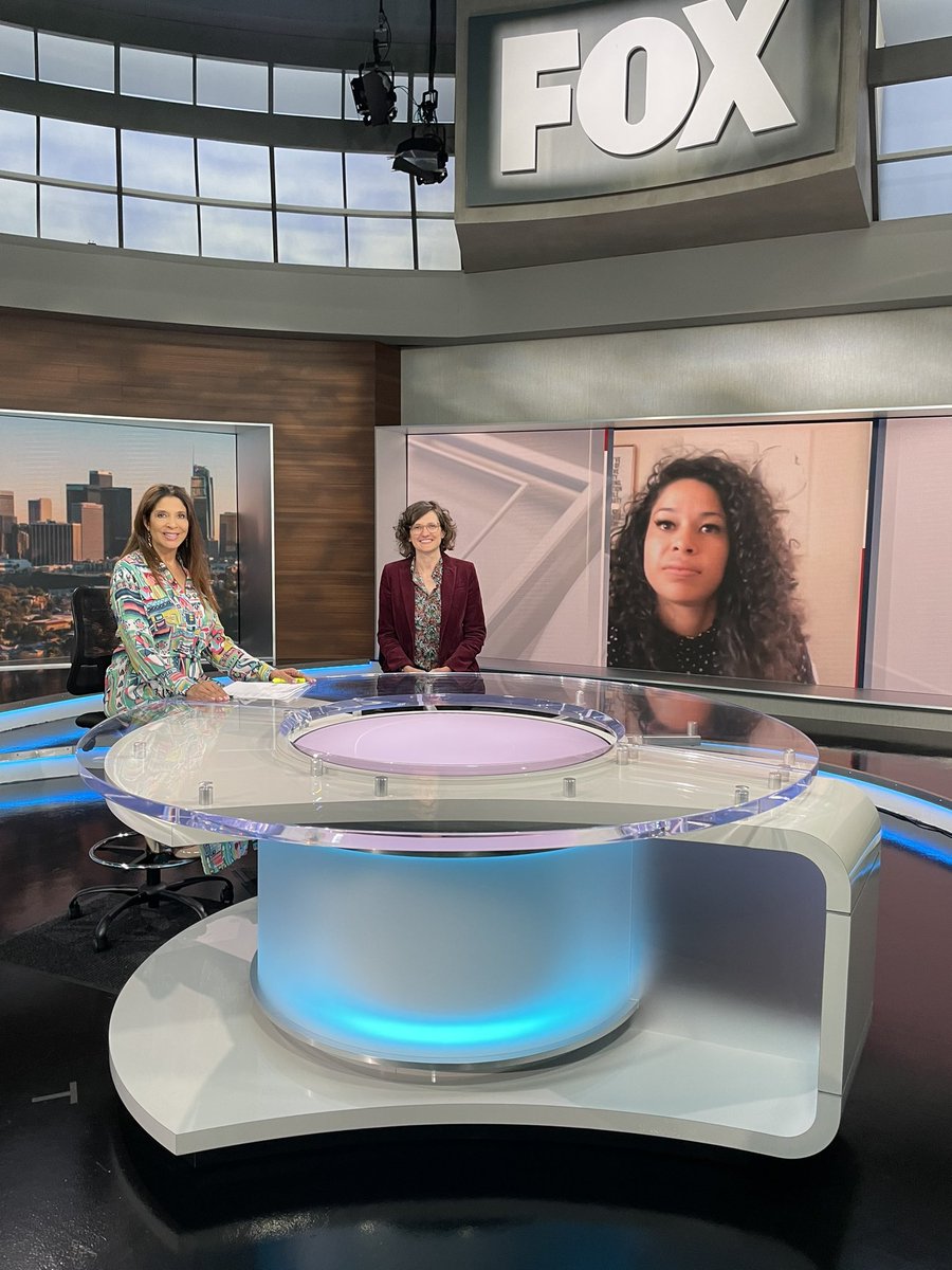 DevineNews's tweet photo. Surviving the foster care system and excelling as a foster care youth advocate… Tonight on Fox11 News 10 PM.  

Loving the people I met along the way with the Wednesdays child journey @FOXLA 

#junelymerwin @JBAforYouth #JohnBurtonAdvocates for youth https://t.co/3VFW7yhI5n