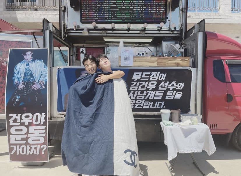 thehwanderland's tweet photo. [INSTAGRAM]

wdohwan just posted! https://t.co/jrUtYkS0Yt