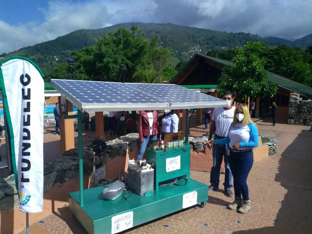 #HoyPrimerEncuentroDeInnovaciónyTecnologíaMeridaPETROMUJER2022