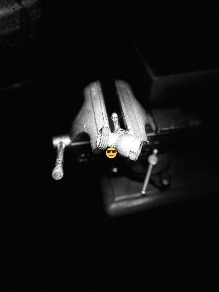 Abstractmind007's tweet photo. These photos were taken with the Apple iPhone 13 promax in studio mode it’s a Vice gripe I have in the garage and I thought why not shoot this in studio mode I really love How the black and whites came out. https://t.co/7q2OcMcuDx