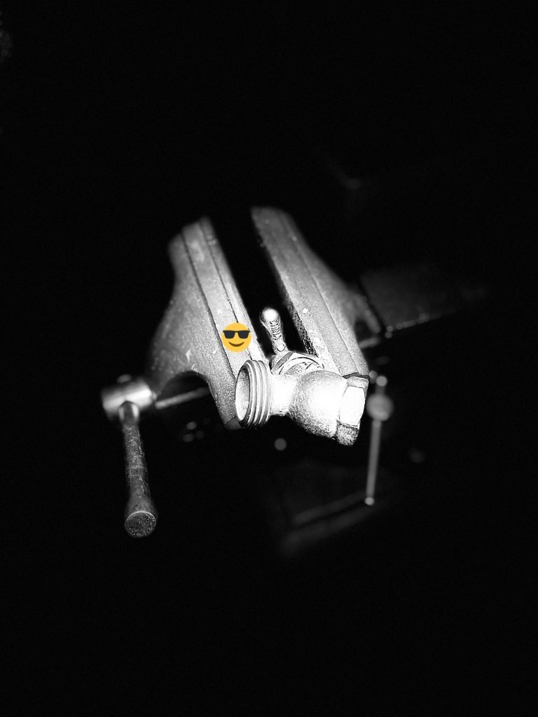 Abstractmind007's tweet photo. These photos were taken with the Apple iPhone 13 promax in studio mode it’s a Vice gripe I have in the garage and I thought why not shoot this in studio mode I really love How the black and whites came out. https://t.co/7q2OcMcuDx