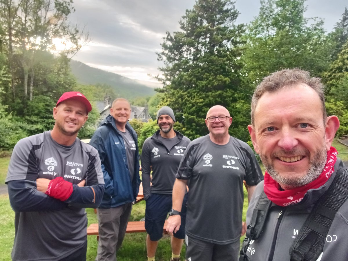 We are ready as we will ever be. Day 1 of the #10nTaff for <a href="/tyhafan/">Tŷ Hafan Children's Hospice</a> climbing the 5 highest mountains in Wales. Here goes! Please support us if you can on our #justgiving page justgiving.com/fundraising/10…