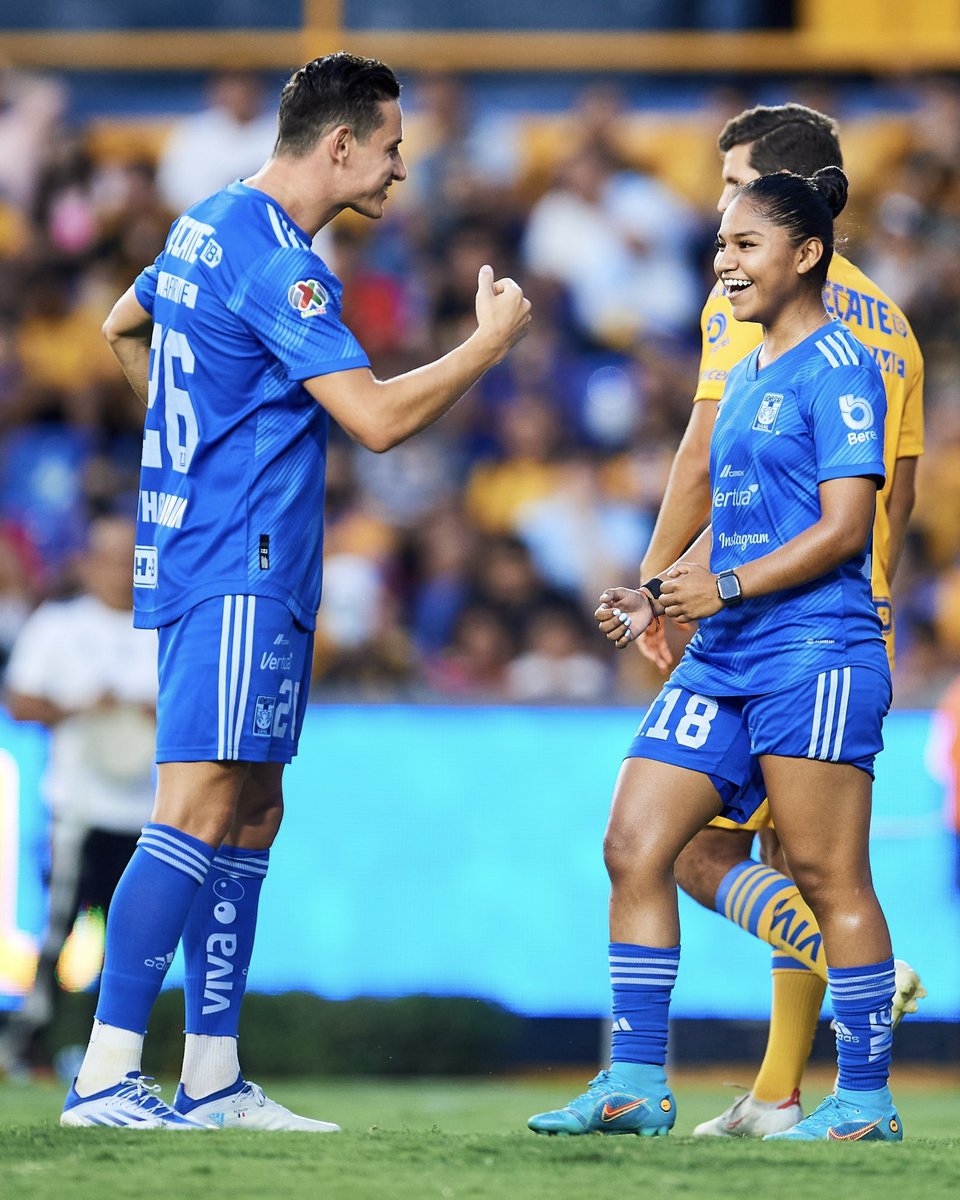 TigresOficial's tweet photo. 🤜🏼🤛🏼 Festejo entre cracks… https://t.co/jOxqMgGyts