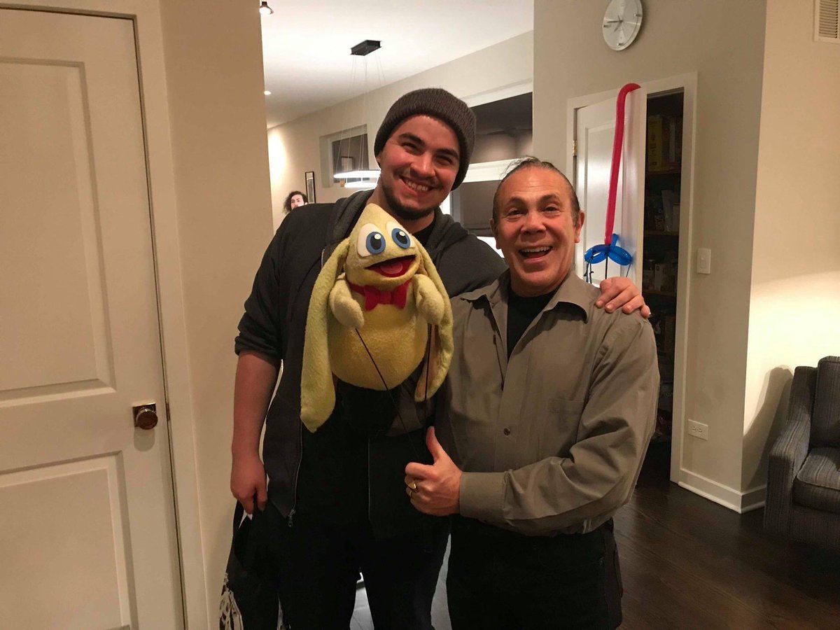 ConnorAsher's tweet photo. Really grateful to be surrounded by wonderful humans (who also happen to be some of the best marionette puppeteers in the country) this past week. My heart is full and creative juices rejuvenated.
Love to you all: Joey Emory, David Herzog, Steven Widerman and Phillip Huber. 💚🤏 https://t.co/XOYiu8Ui0o