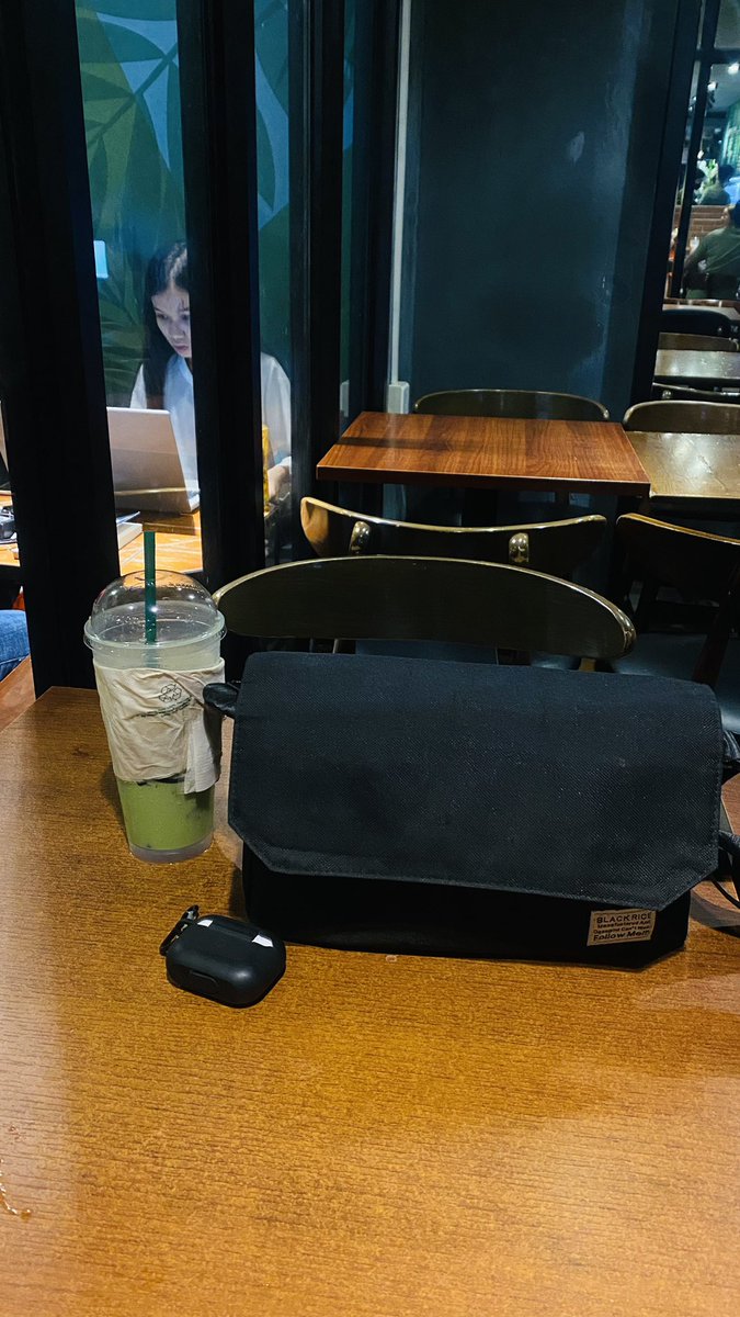 D-Vid๙ tweet media