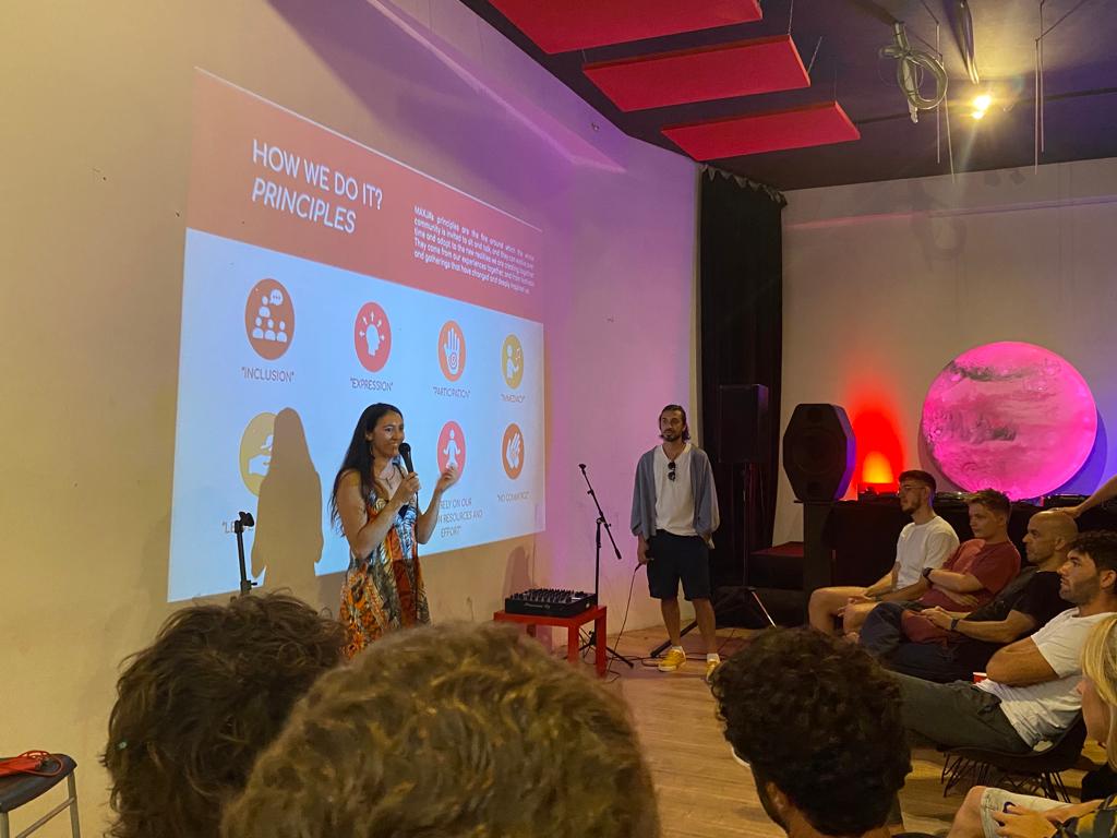 Maxja #nftjourney it's started! Thankyou to
<a href="/AdrienBe_/">Adrien Be</a> for organising a beautiful #web3community meet up yesterday and giving us the possibility to present our #NFTProject