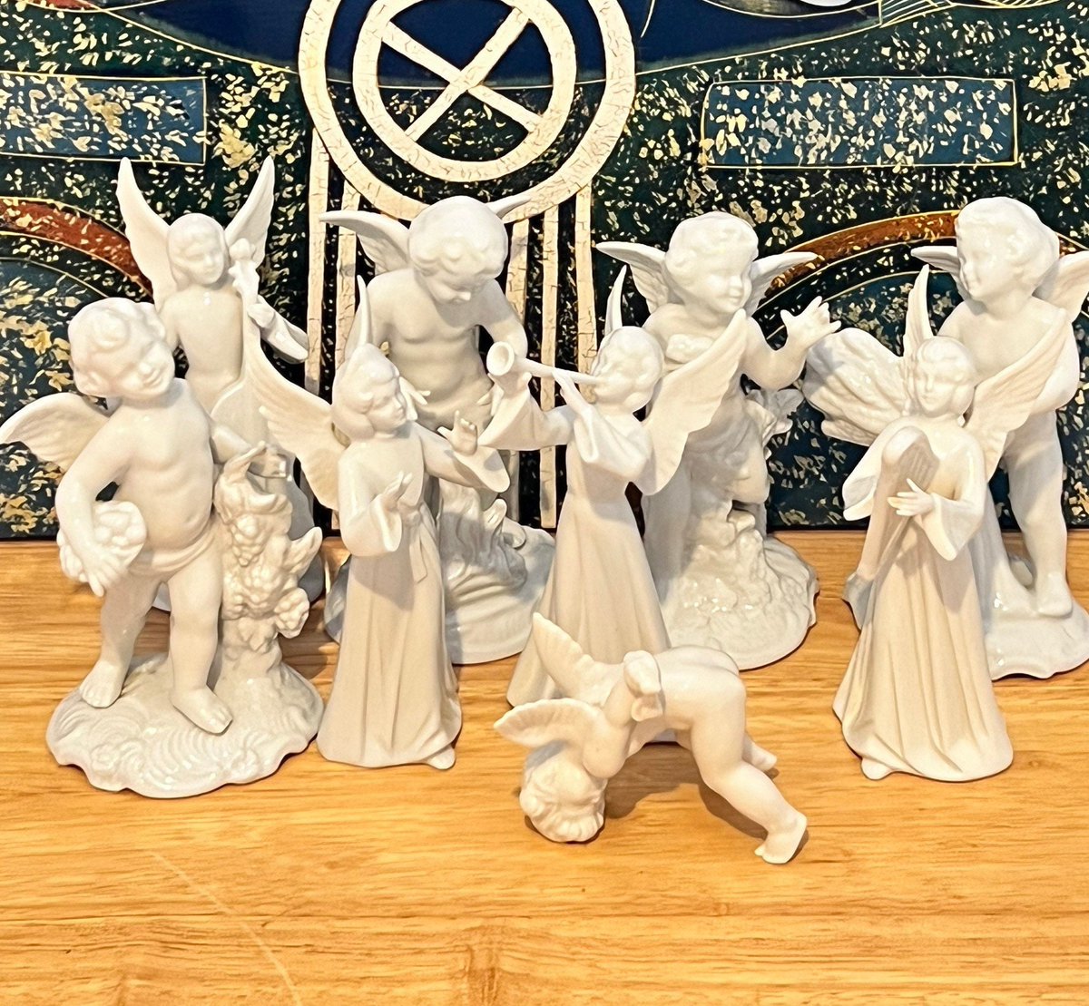 loveretrocrafts's tweet photo. Vintage German Dresden porcelain angels and cherub figures, Porcelain Dresden porcelain figurines, lot of 9 Uniquely designed figures https://t.co/e6tuLYhvZv #white #anniversary #christmas #midcenturymodern #facebo https://t.co/A2Ax4FH9Rq