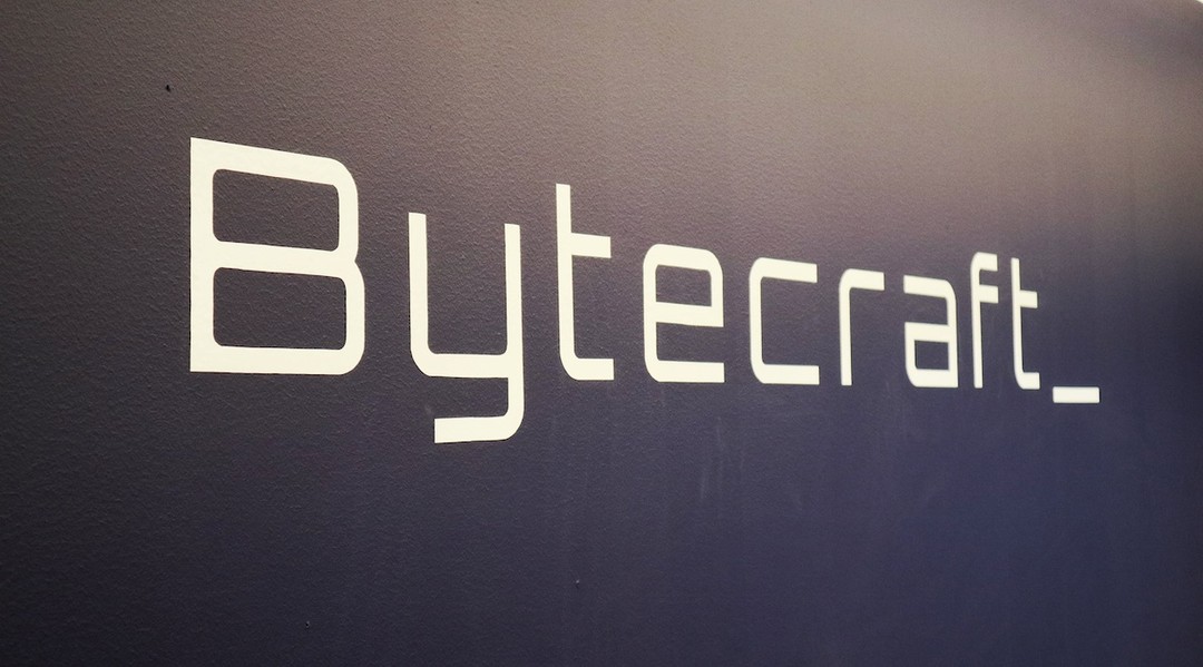 BytecraftOy's tweet photo. Millainen on palkkaus ja kompensaatio meillä? Hyvinkin selkeä kuten jokaiselle mahdollinen osakkuus.

Käymme läpi blogissa prosessin miten rakensimme uuden työsopimuksen yhteistyössä koko yrityksen kanssa.

"Maksamme palkkaa puhtaasti provisiona kunkin työntekijän itse tuottamast https://t.co/ZqietMX5kX