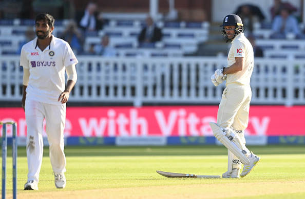weRcricket's tweet photo. "It's just 6 balls, I can see off this over"

Meanwhile, the over: https://t.co/rThNr6wUzz