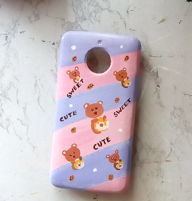 Cute Phone Case Painting #paintingoftheday #DIY #crafting #acrylic Cute Phone Case Painting #paintingoftheday #DIY #crafting #acrylic