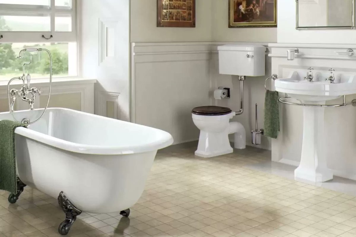 Turn your dream Victorian bathroom into a reality! 😍
At Ahmco we have used our expertise and created this useful guide to give you all the inspiration you need to start designing your own bespoke space.
ahmco.co.uk/latest-news/20… #VictorianBathroom