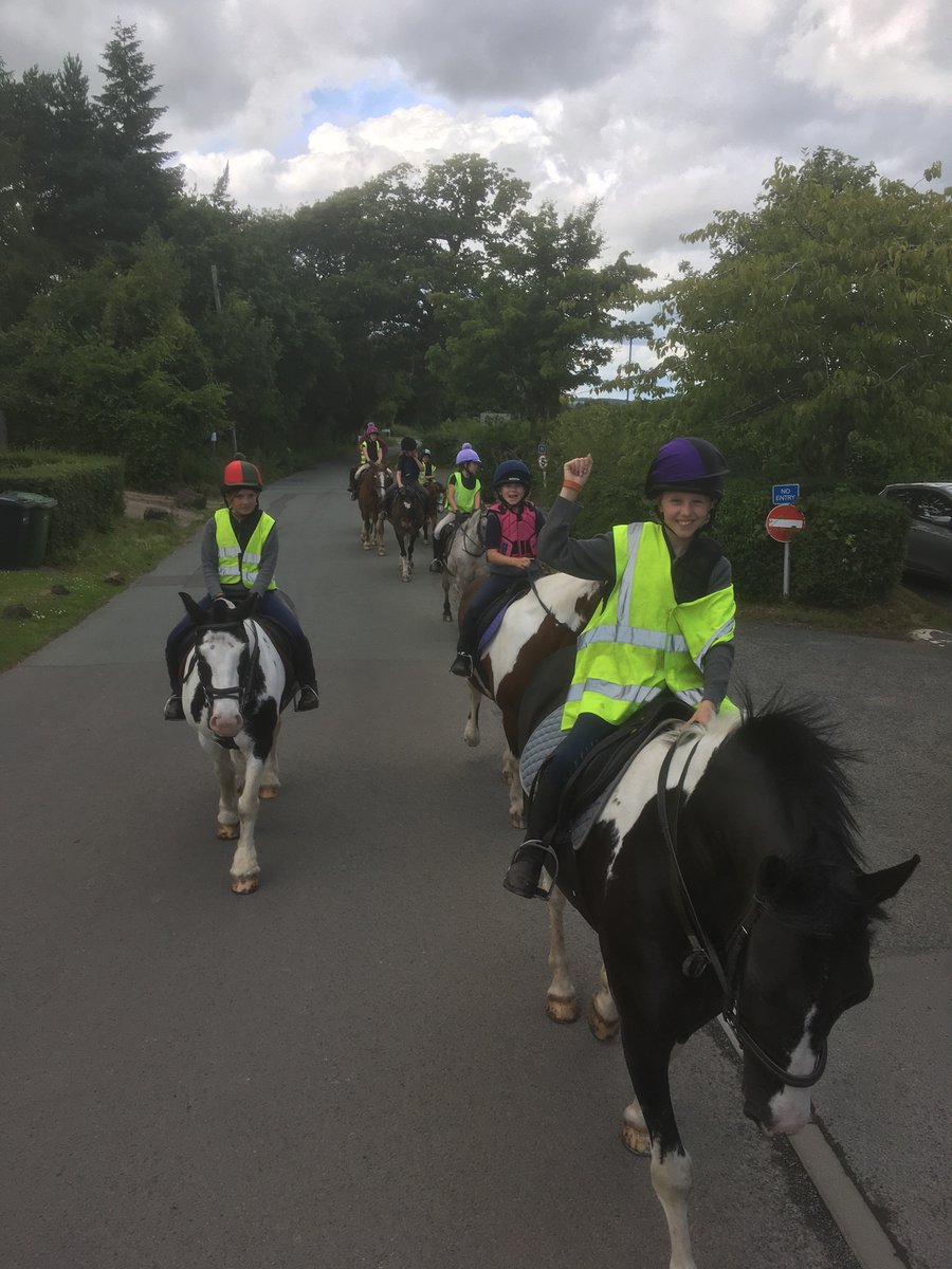 The Year 5 girls had a great time on their last hack as Y5’s! Lots of reminiscing on all the fun they had over the last year. #movingon 
#growingup #ponypals
