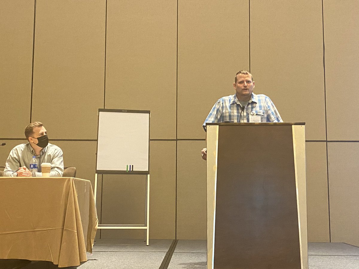 . <a href="/UNMCASAA/">Center on Alcohol, Substance use, And Addictions</a> scientists <a href="/DylanKRichards/">Dylan Richards</a> and <a href="/mateothepsych/">mateothepsych</a> presented a great session on self-determination theory at <a href="/RSAposts/">RSA</a> #rsa2022