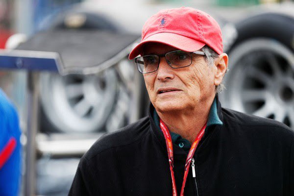 FernandoLessa_1's tweet photo. F1
Fontes dos bastidores da F1 garantem que Nelson Piquet está BANIDO PERMANENTEMENTE do paddock. Sua tentativa de desculpas não alterou a decisão. O nome Piquet envolvido em mais uma polêmica negativa na F1, triste mas merecido fim para o tri campeão…
#F1 #Formula1 #EnglandGP https://t.co/prdTJkqNJf