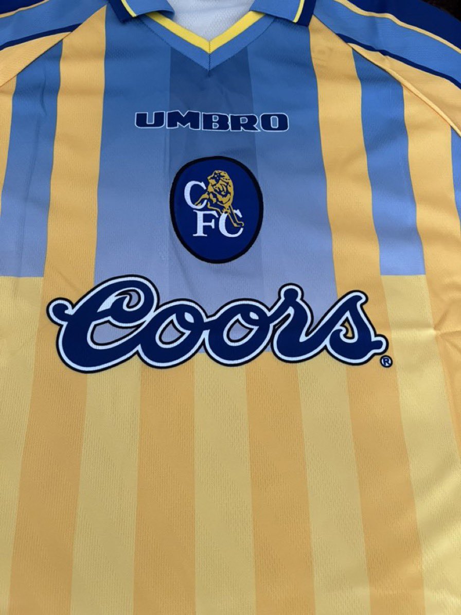 As part of <a href="/CarefreeMHealth/">Carefree Mental Health 💙</a>, I am going to give away this Chelsea away shirt from the 1996/1997 season. This is a thing of beauty 😍 

All you have to do is… 

1. Like this tweet 
2. Retweet this tweet 
3. Tag a friend &amp; make sure you’re following <a href="/CarefreeMHealth/">Carefree Mental Health 💙</a>! 
*