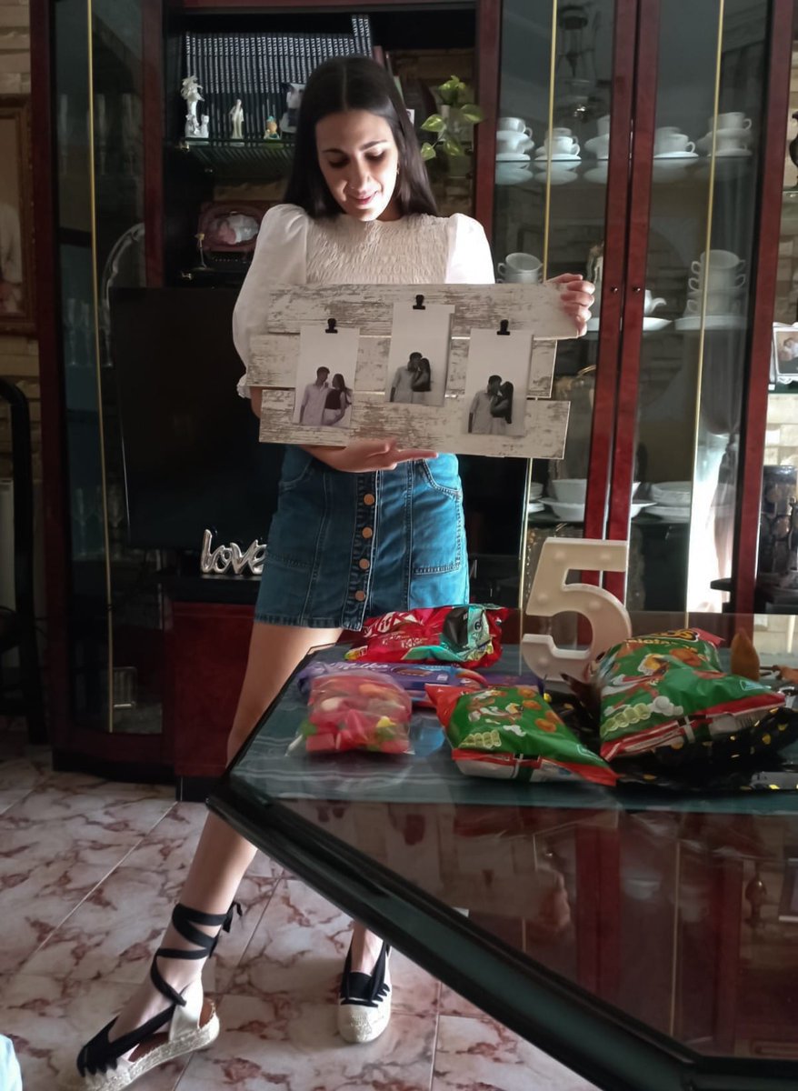 Cuando le dices que tienes un mal día y ella sale corriendo a verte y llevarte cositas❤️‍🩹