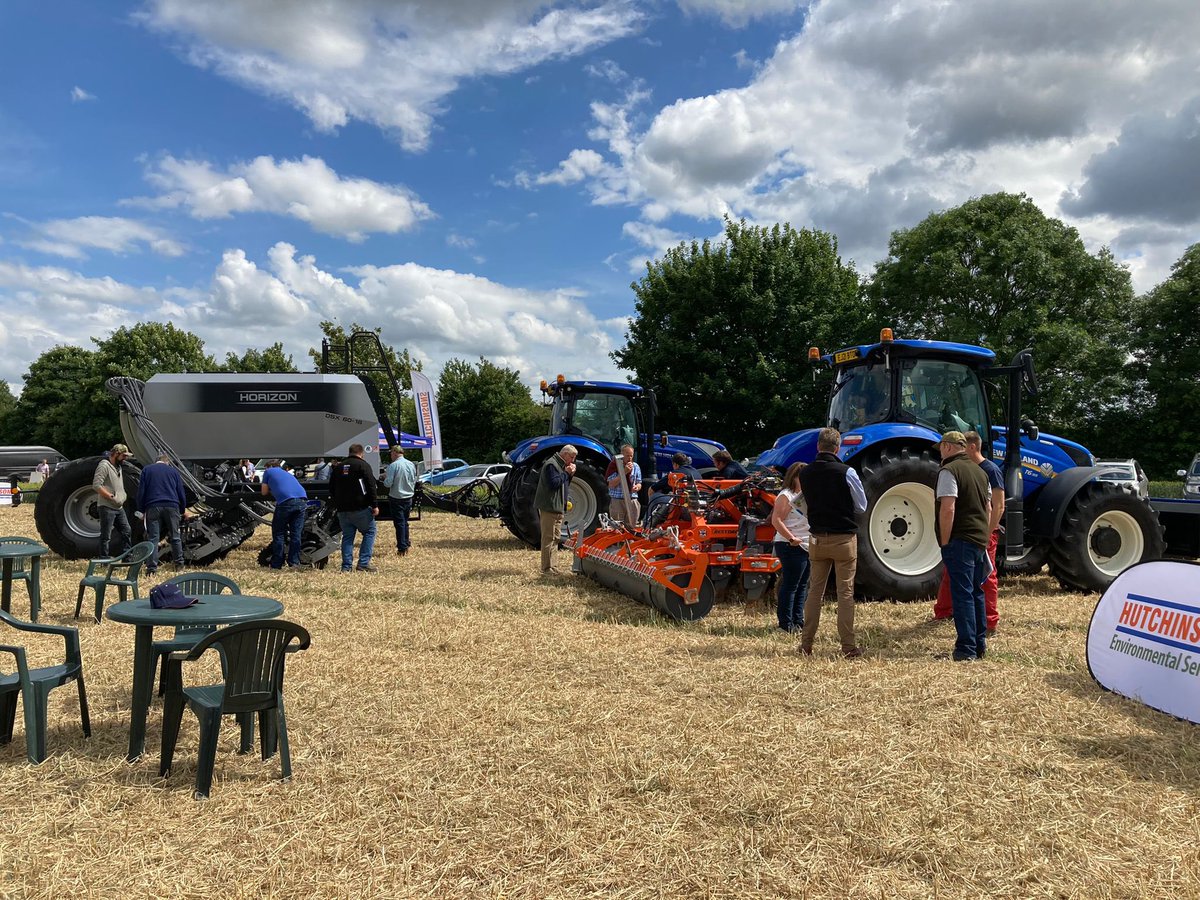 A fantastic crop demonstration day at our Sutton Bonington site thanks to all that attended #eastmidsagronomy @Farmacy_Plc @Hutchinsons_Ag
