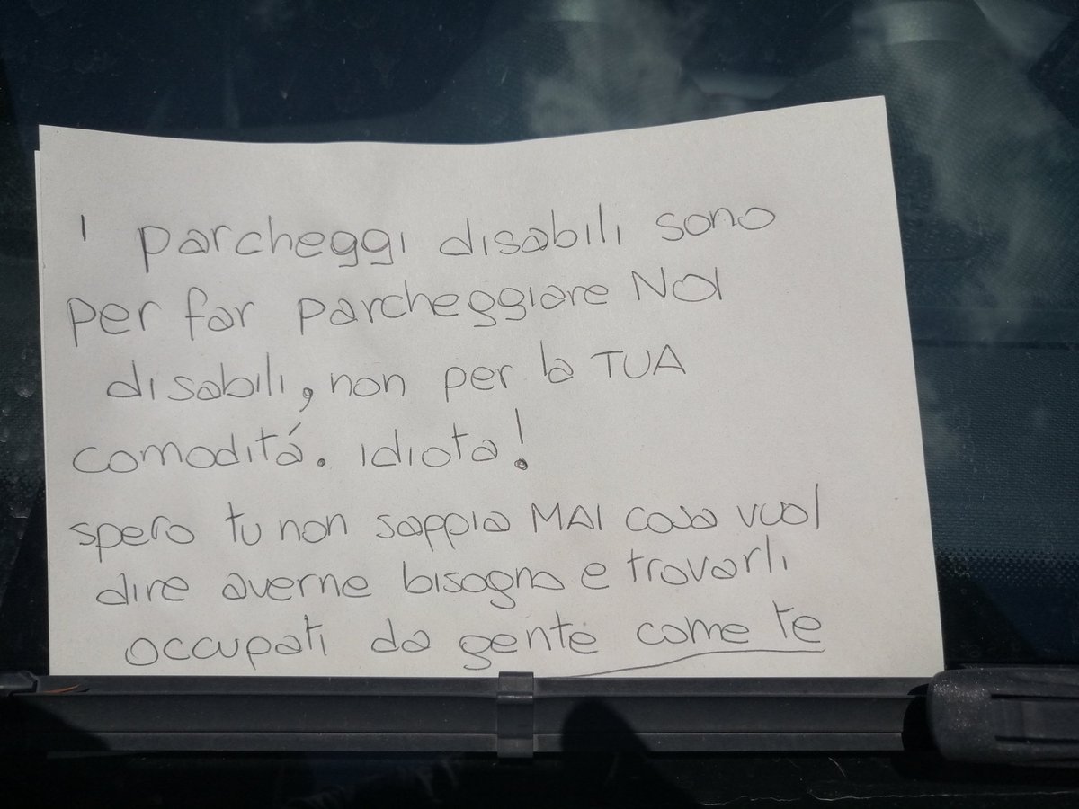 Sono rancorosa?
Probabilmente.
Mi importa?
Assolutamente no.

Come lo scoprirà il proprietario della macchina?
Quando andrà a riprendersela al deposito dei vigili urbani perché io sono piena rasa del parcheggio disabili usato per la pausa pranzo al bar.