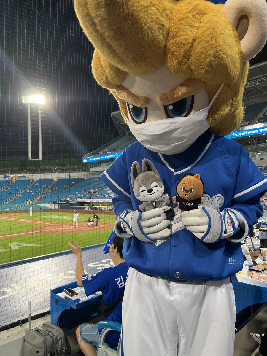 ATTAB0Y914's tweet photo. 진짜 개같이 폭소 너무 감사해요 진짜 https://t.co/VE3IFxB8NP