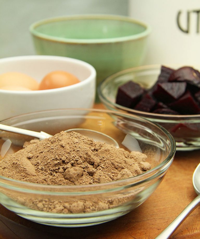 Try this wonderfully rich natural cacao powder, ideal for baking and delicious puddings from <a href="/MortimerChoc/">Mortimer Chocolate</a>.
It undergoes a minimum of processing and is gluten, dairy and soya free.
artisanfoodtrail.co.uk/mortimer-choco…