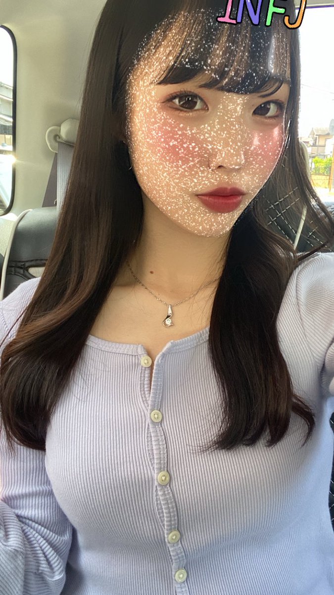 moe_jkmodel's tweet photo. お久しぶりです🥺🥺
毎日暑いですけどみなさん無��ですか！！
私のライフはもうゼロでございます笑
最近はやたらとアイスが食べたくなってﾊﾟｸﾊﾟｸ食べてます😂
ブラックモンブラン美味しい💓
食べたことあるひといるかな？？
 #zerodanceschool #モデルタレント部
  #萌愛 #jk2 https://t.co/gZo2LkDZBe