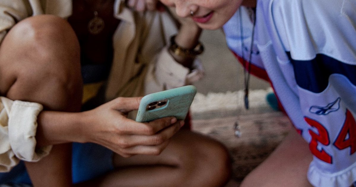 "They make the food look really aesthetic and pretty, and make me kind of wanna eat it more."
Adolescents enjoy engaging social media junk food promotions, but what food content are they exposed to and how aware are they of it? Read our recent publication: doi.org/10.1186/s12966…