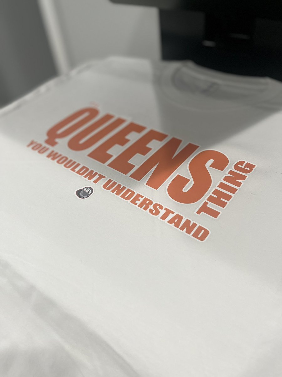 So_Duh_Pop's tweet photo. Customer Order!! QUEENS!!! Rep your borough…available now at https://t.co/oxaz5F1uQ3 #soduhpop #soduhpoptees #repyourborough #queensccollection #qgtm💰 #queensnyc🗽 https://t.co/JVvwJtOXL1