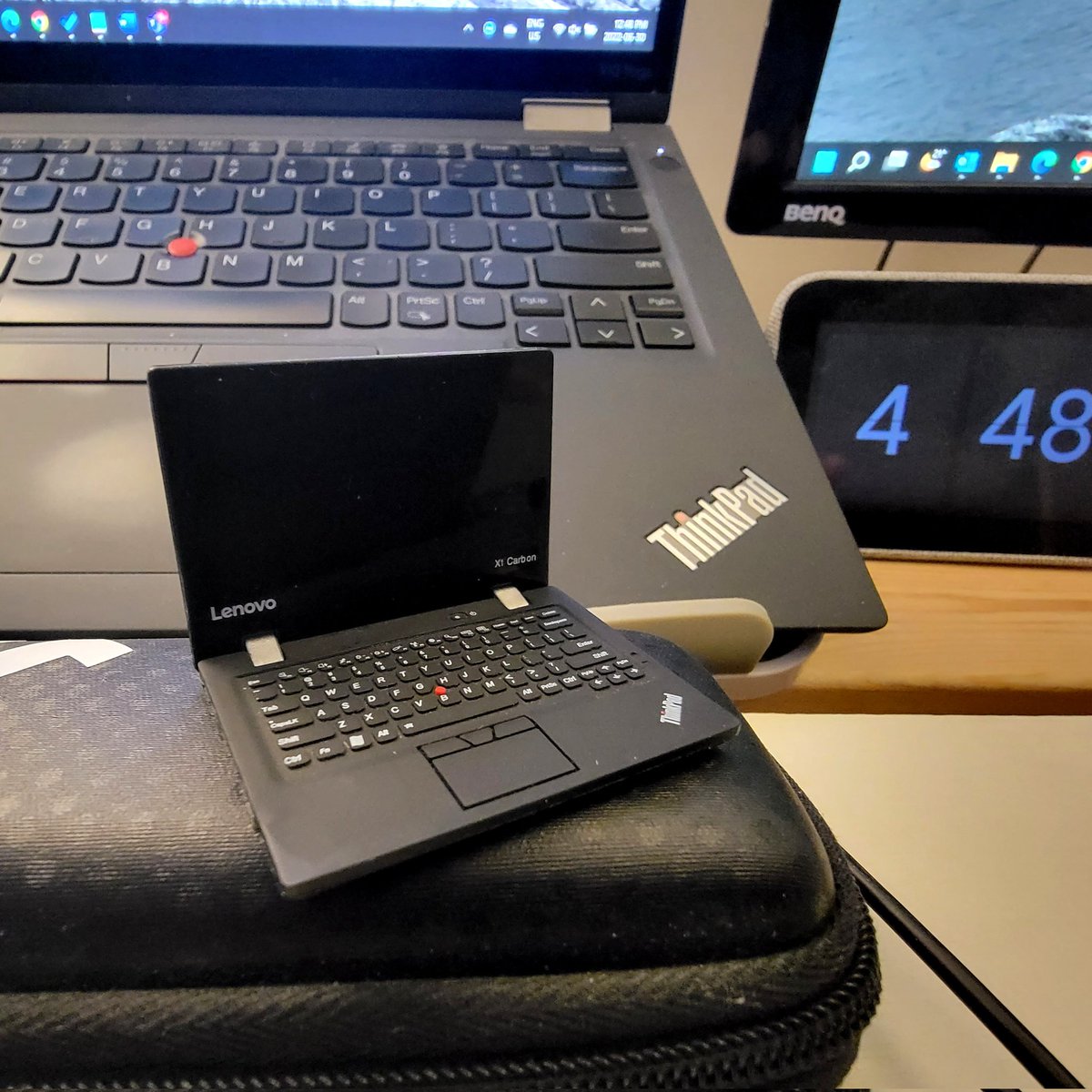 geordiemuppet's tweet photo. Happy #ThinkPadThursday.

This is my #ThinkPadMini. Today I will share some photos with it hidden. Feel free to see if you can find it.

#ThinkPad #FindTheThinkPad #LenovoIN https://t.co/BN5tmzYNlx