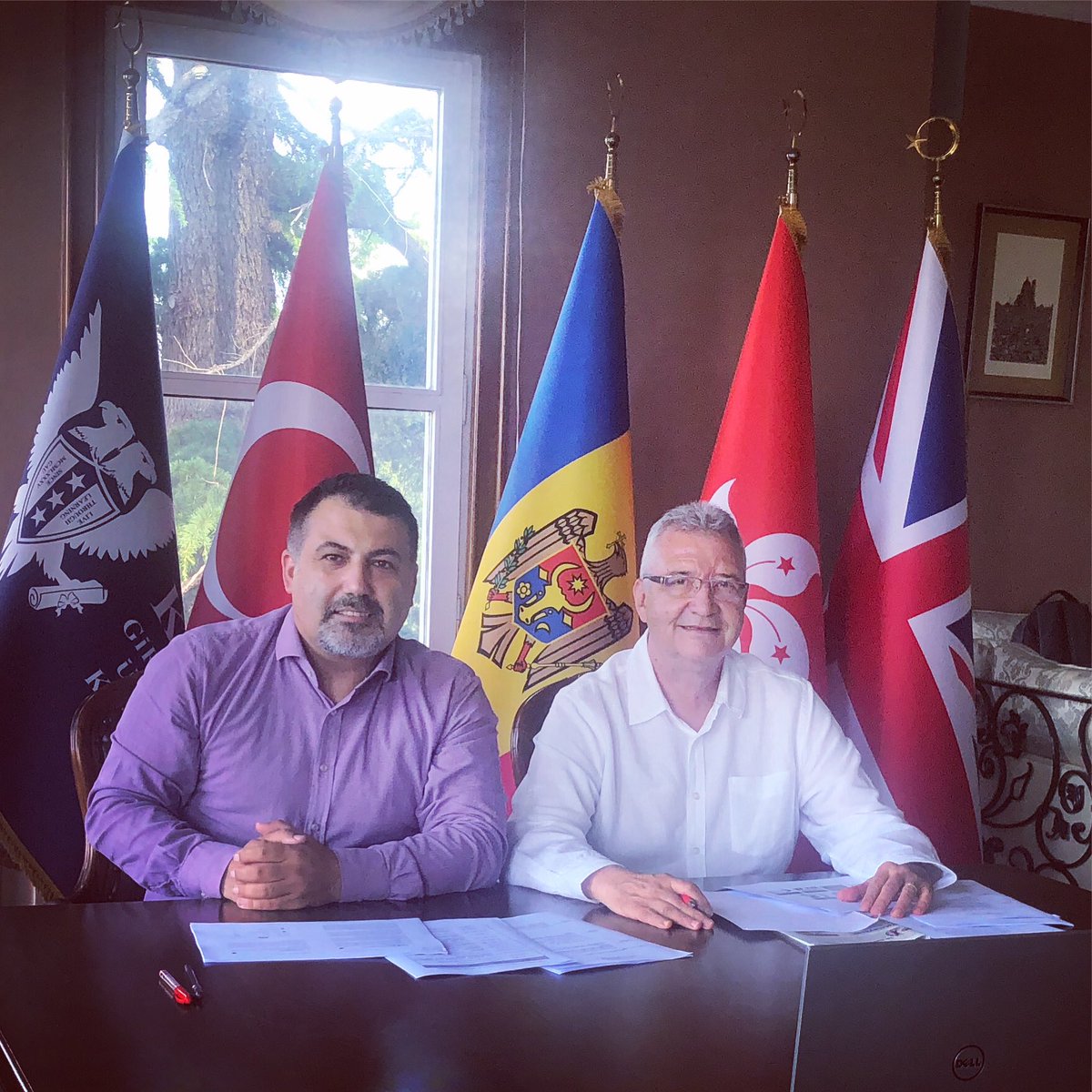 eorhan_egt's tweet photo. #lgs2022 tercihleri için birazdan öğretmen ve yöneticilerimiz ile bir araya geliyoruz. @saitgursoy hocam ile birlikteyiz. #eorhan https://t.co/KUfzN9i8lW