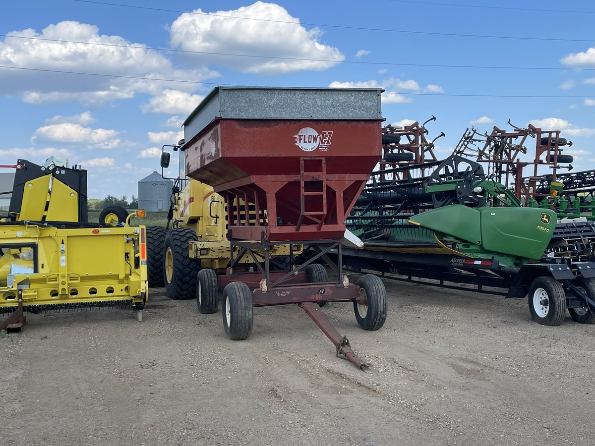 Ole Karstad (@collegeboy75) on Twitter photo Want a pit but your water table is too high? Maybe you have too deep of bedrock? Then the <a href="/180YieldFailure/">180 Yield Failure</a> Hi-Lift gravity box is for you. Dump directly into a pickup bed for plot feeders. It will even be perfect for your hired hand to park on a road edge to tip over! Want a pit but your water table is too high? Maybe you have too deep of bedrock? Then the <a href="/180YieldFailure/">180 Yield Failure</a> Hi-Lift gravity box is for you. Dump directly into a pickup bed for plot feeders. It will even be perfect for your hired hand to park on a road edge to tip over!