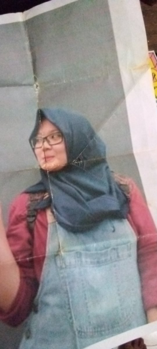 Udah 5 tahun loh, tapi kenapa kamu masih muter-muter di dalam kepala ku.