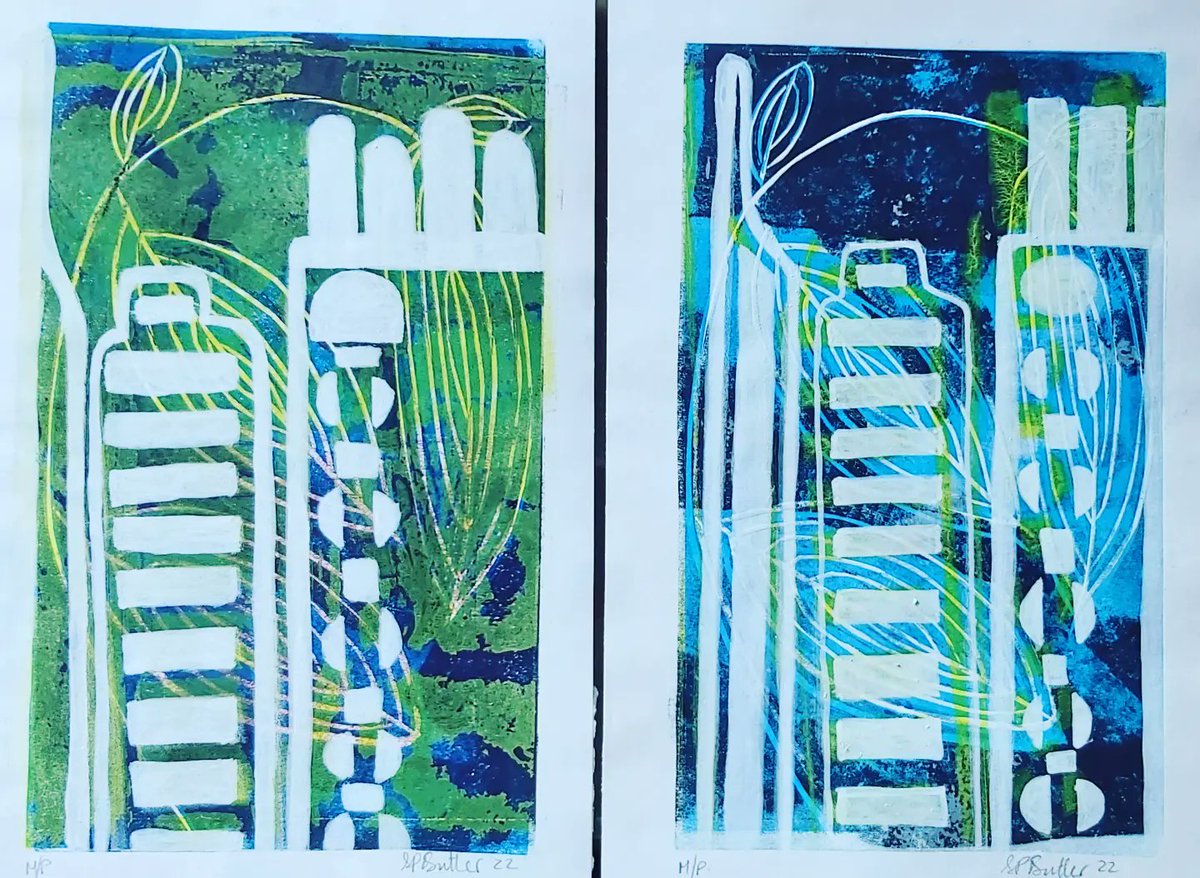 Two new monoprints
#monoprint #artonpaper #artpractice #artlife #printartist #printlayers   #printdesign #printmakingart #contemporaryprintmaking