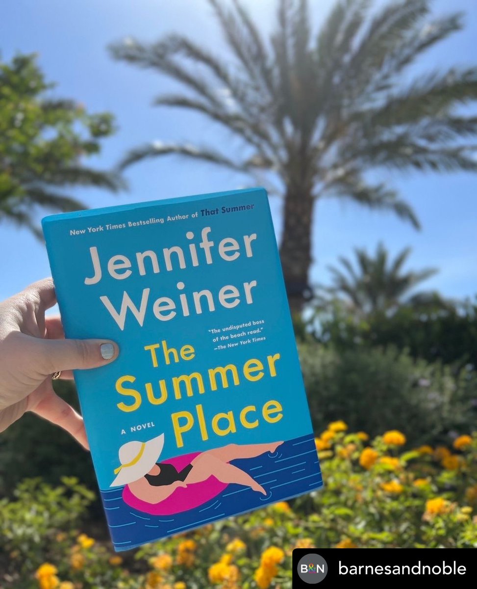 CarryabookApp's tweet photo. #BookRecommendation: The Summer Place by @jenniferweiner

Secrets, drama, &amp; love unfold during a family vacation between a woman &amp; her children. The holiday setting has us adding it to our #TBR!

Download:
https://t.co/rJn0QVOMyD 

#CarryABook #JenniferWeiner #TheSummerPlace https://t.co/EKoB9z8BA8