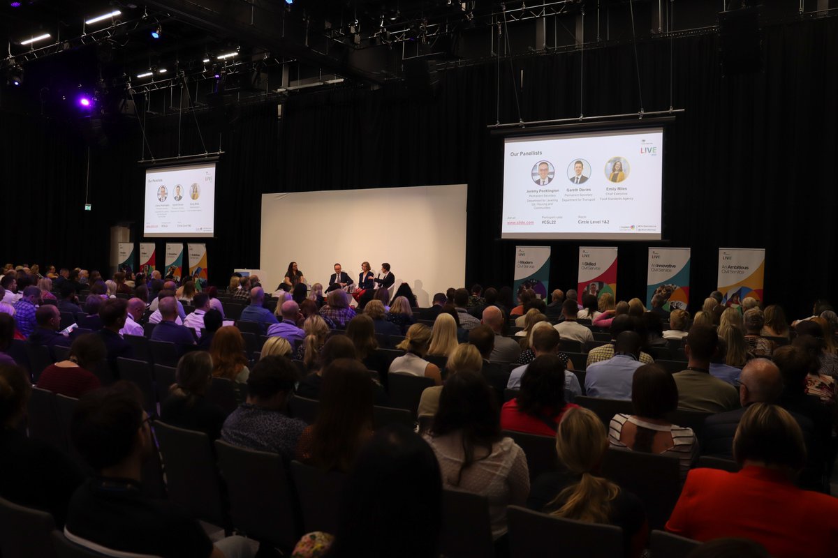Data, digital and science learning at the heart of #CivilServiceLive this year, which reaches Newcastle today. We had a warm welcome and great conference in Blackpool on Tuesday and the <a href="/WGBpl/">Winter Gardens BPL</a> was a great host. Great sessions on modernising <a href="/UKCivilService/">UK Civil Service</a> and women in leadership