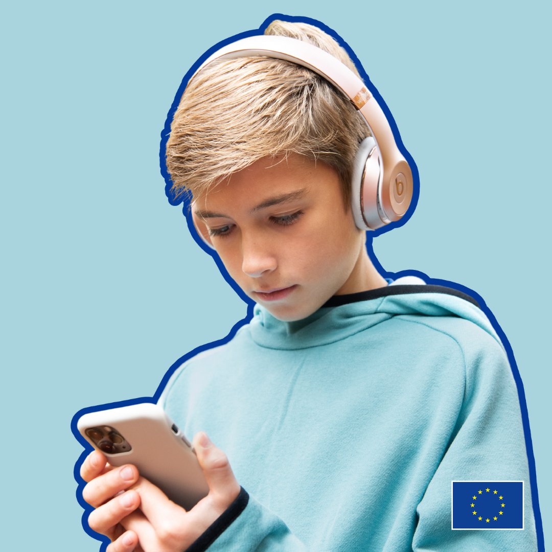 Jeste li znali da je danas #SocialMediaDay? 📲

🇪🇺 #DigitalDecade nudi sjajne mogućnosti za djecu, ali nosi i rizike.

Kako možemo osigurati bolji internet za djecu❓ 

Time se bavi nova europska strategiju za bolji internet za djecu #BIKplus. 

#DigitalEU