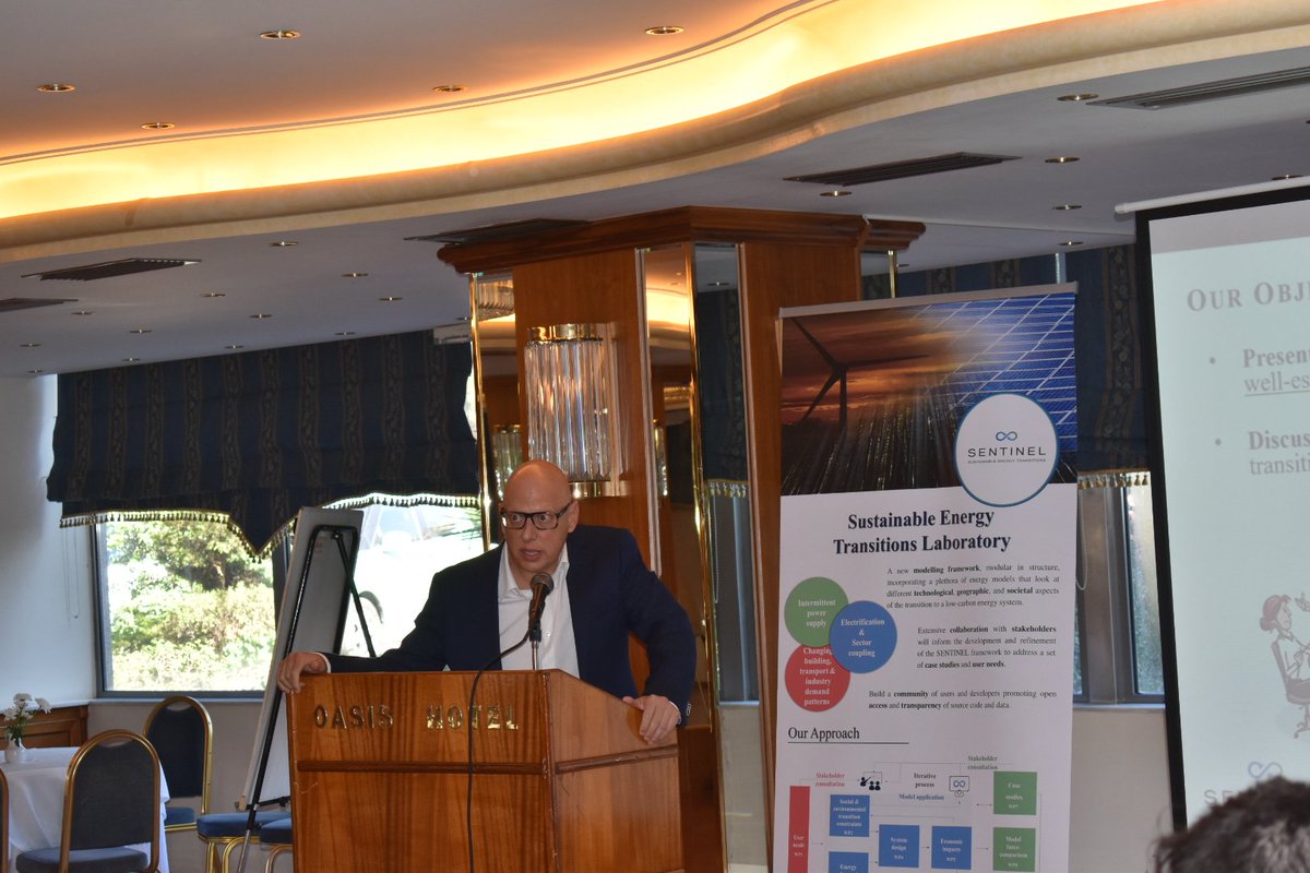 TEES_Lab's tweet image. 💥The joint @SentinelEnergy and @ParisReinforce workshop kicked off with presentations focusing on #decarbonisation pathways and energy #modeling scenarios
@h_doukas @AlexandrosFlam1 @tony_patt @GDOreggioni